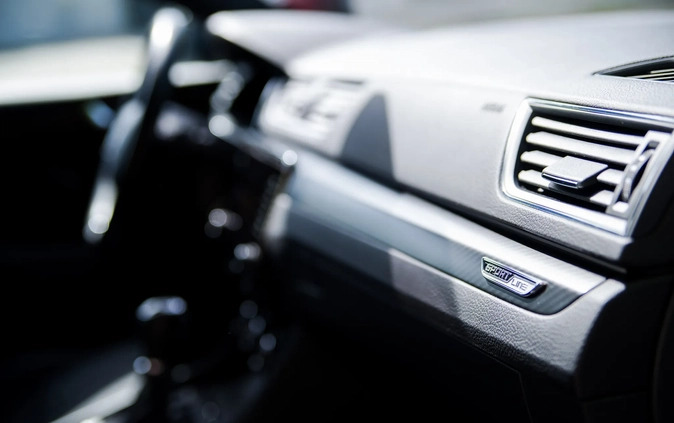 Skoda Superb cena 108499 przebieg: 129000, rok produkcji 2019 z Karlino małe 407